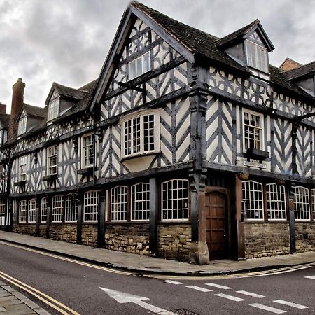 Tudor House Hotel Маркет Дрейтън Екстериор снимка